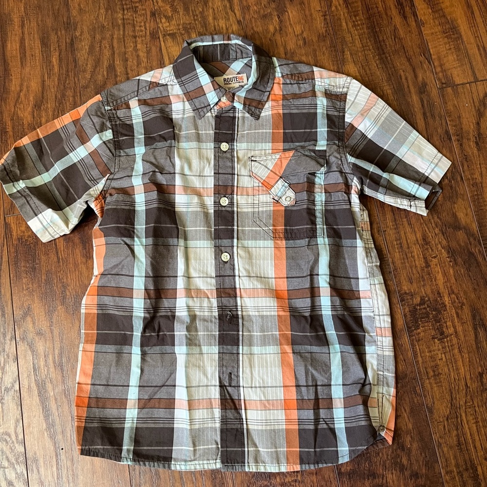 Boys short sleeved button down shirt